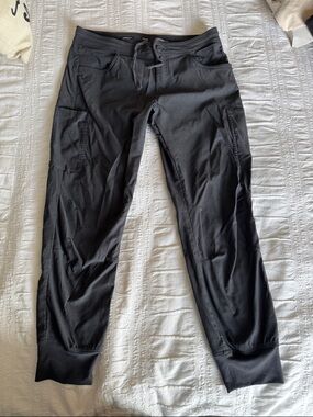 Women’s grey  Cargo Jogger Pants